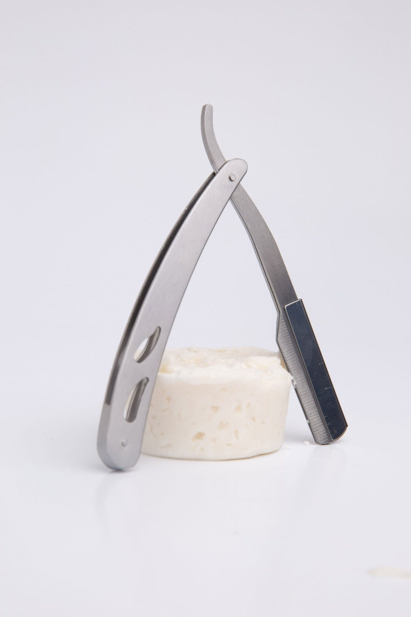 ManBasics Straight Razor and Shaving Soap